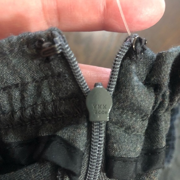 NWT⭐️ A PEA IN‎ THE POD maternity GRAY WOOL blend SKIRT M business work casual - Picture 7 of 12